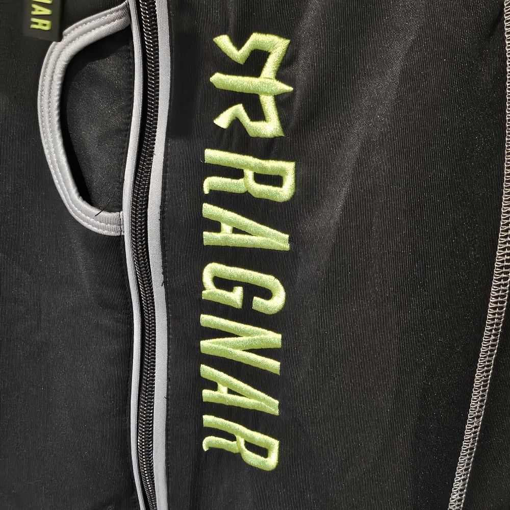 Ragnar Performance Full Zip Running Jacket - Size Large - Picture 3 of 10